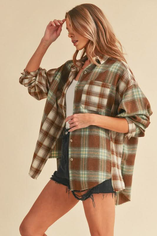 Aemi + Co Frayed Hem Plaid Button Up Flannel Shirt - Sleekdenim.com