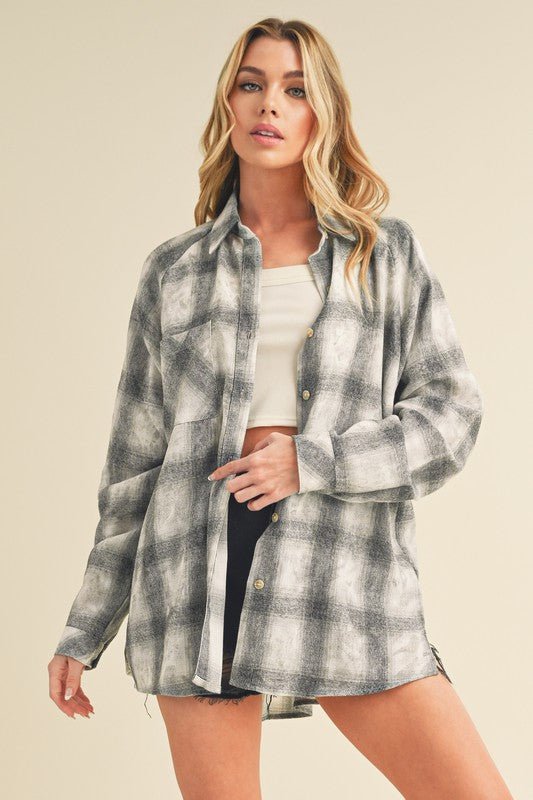 Aemi + Co Washed Plaid Flannel Side Step Hem Shirt - Sleekdenim.com