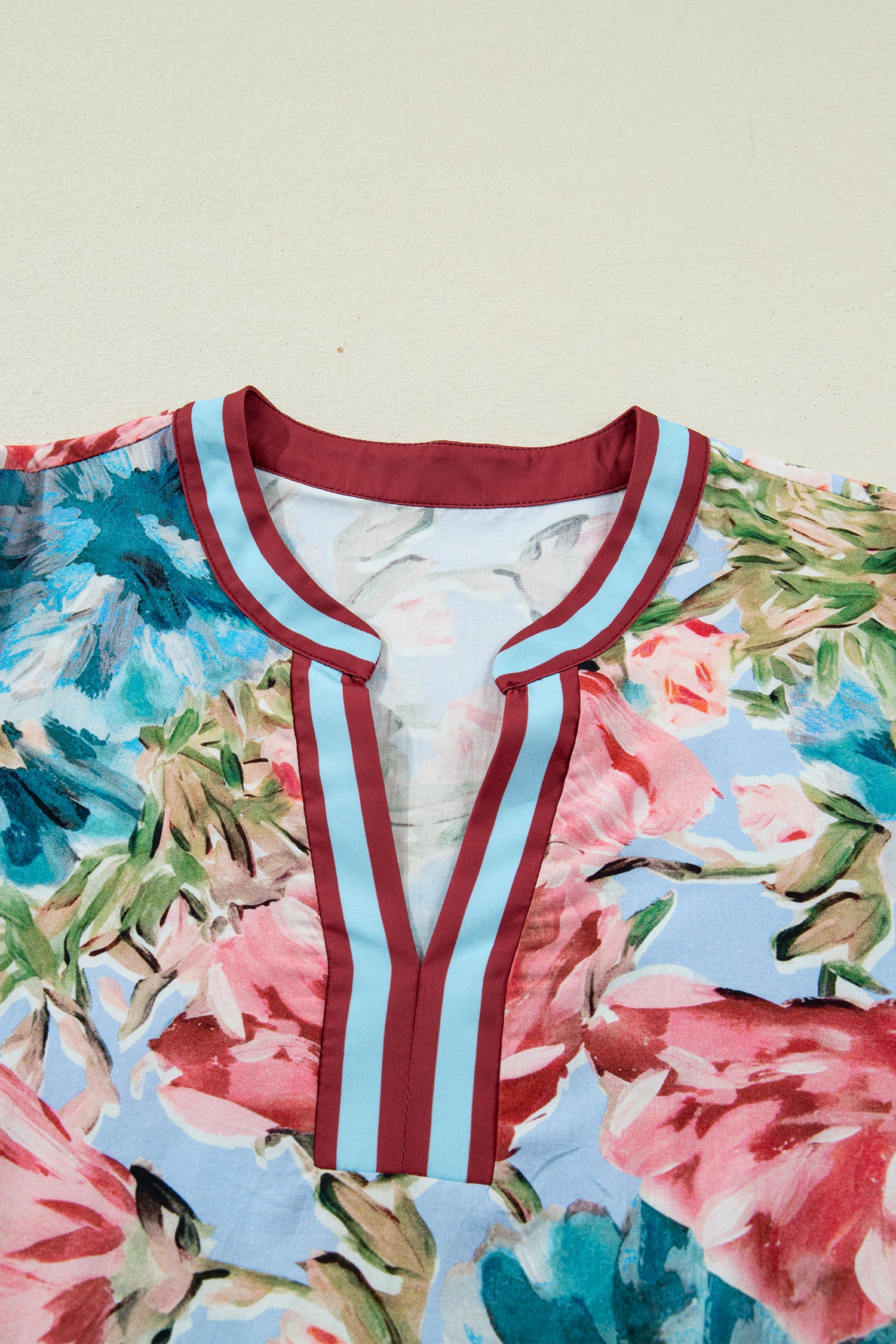 Sky Blue Contrast Trim V Neck Cuffed Bracelet Sleeve Floral Blouse - 7