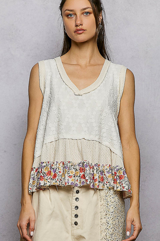 POL Floral Print V-Neck Textured Tank