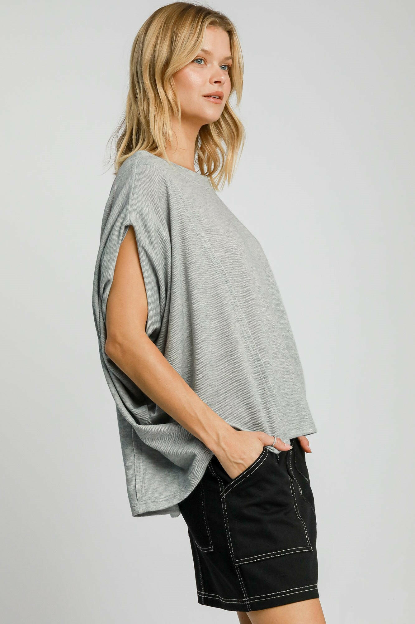 Umgee Exposed Seam Round Neck Batwing Sleeve Knit Top Gray