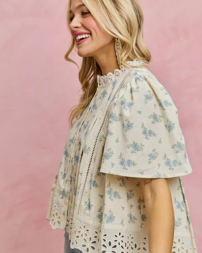 SO ME Floral Print Lace Trim Flutter Sleeves Blouse - Sleekdenim.com