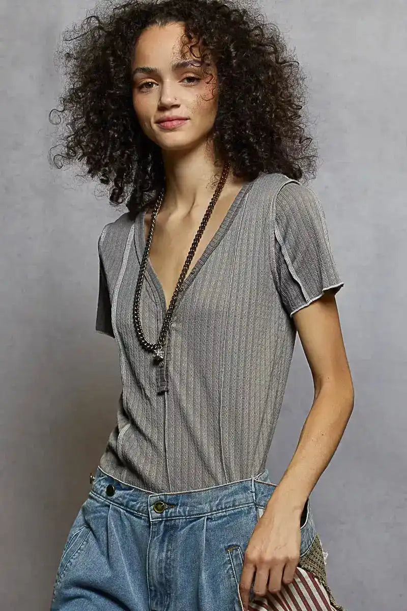 POL V-Neck Short Sleeve Top with Stitch Seam Detail - Sleekdenim.com
