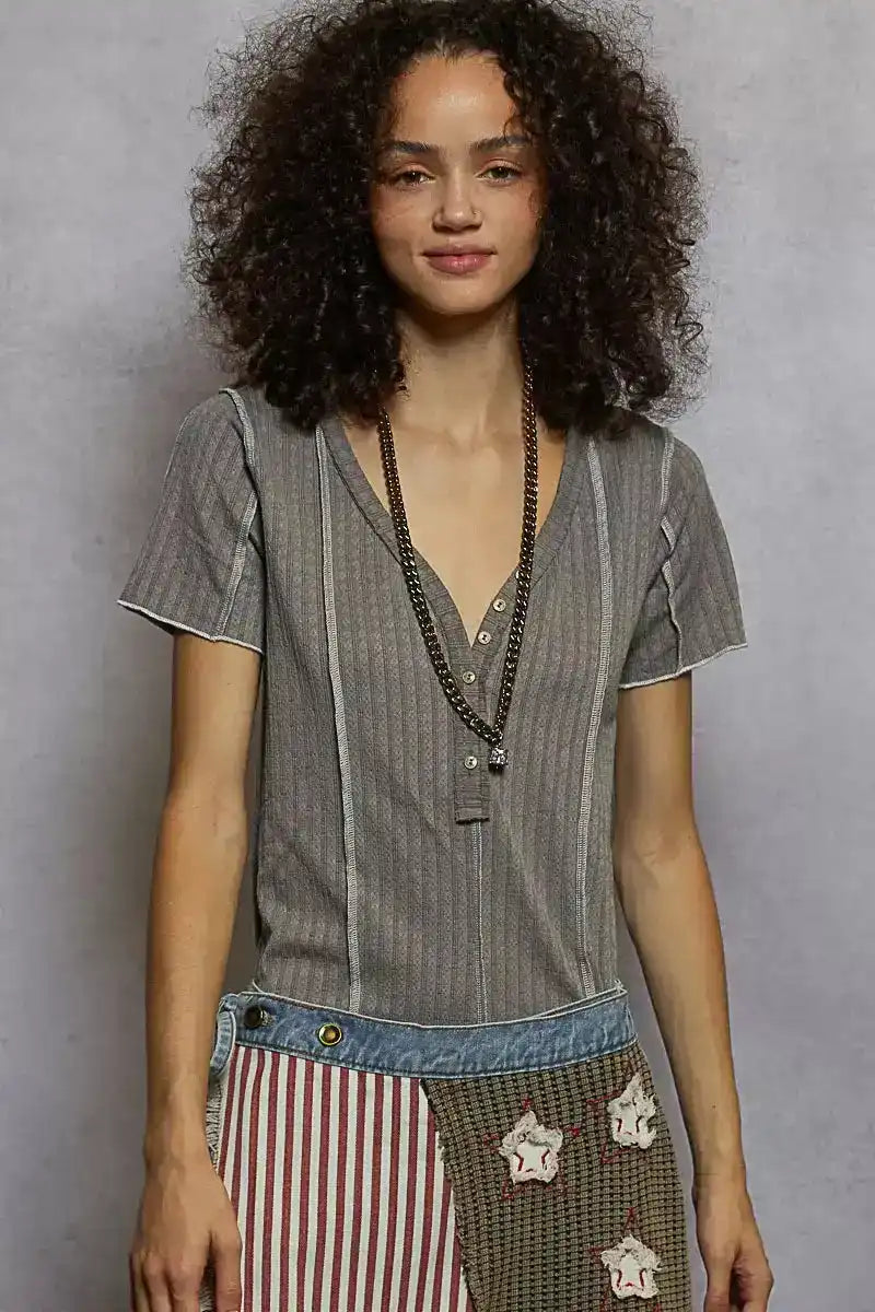 POL V-Neck Short Sleeve Top with Stitch Seam Detail - Sleekdenim.com