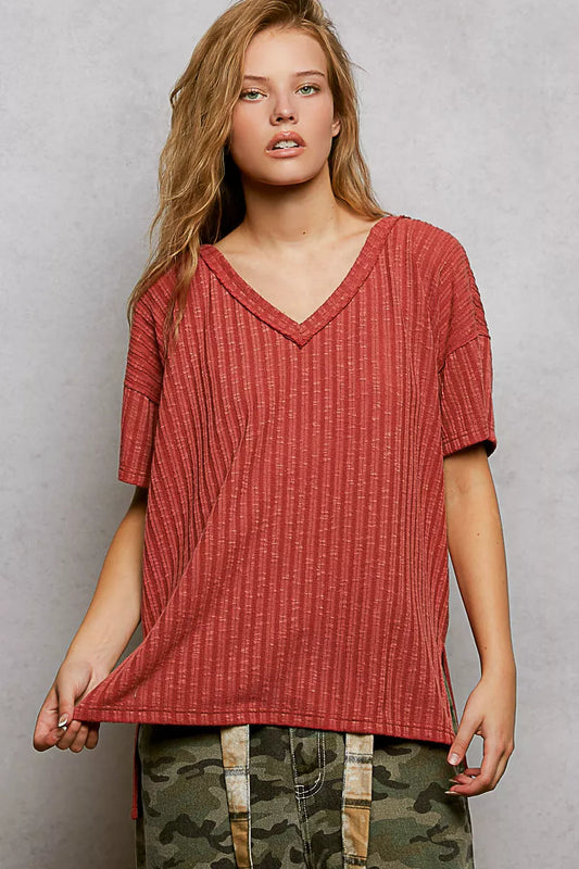 POL Ribbed Knit V-Neck Short Sleeve T-Shirt with Side Slit - Sleekdenim.com