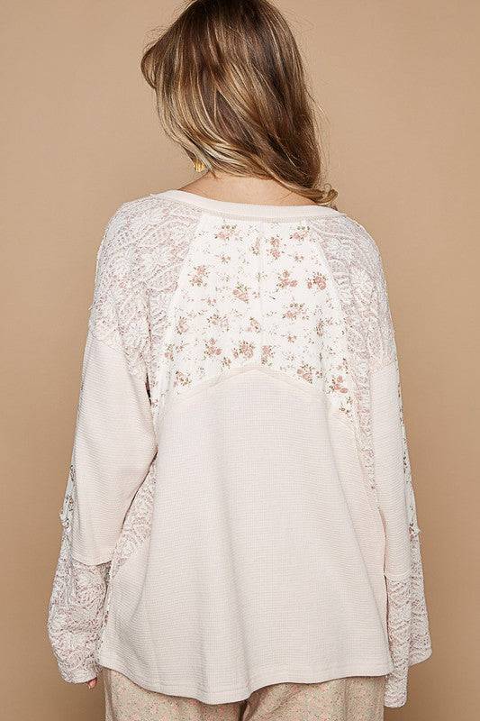 POL Lace Floral Round Neck Knit Top | Sleekdenim.com