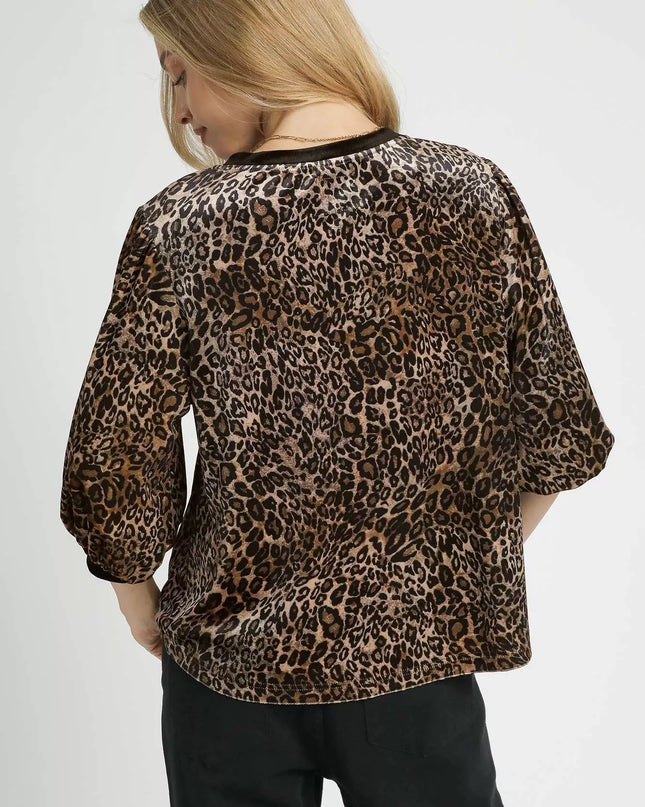 Umgee Leopard Round Neck Three-Quarter Sleeve Blouse - Sleekdenim.com