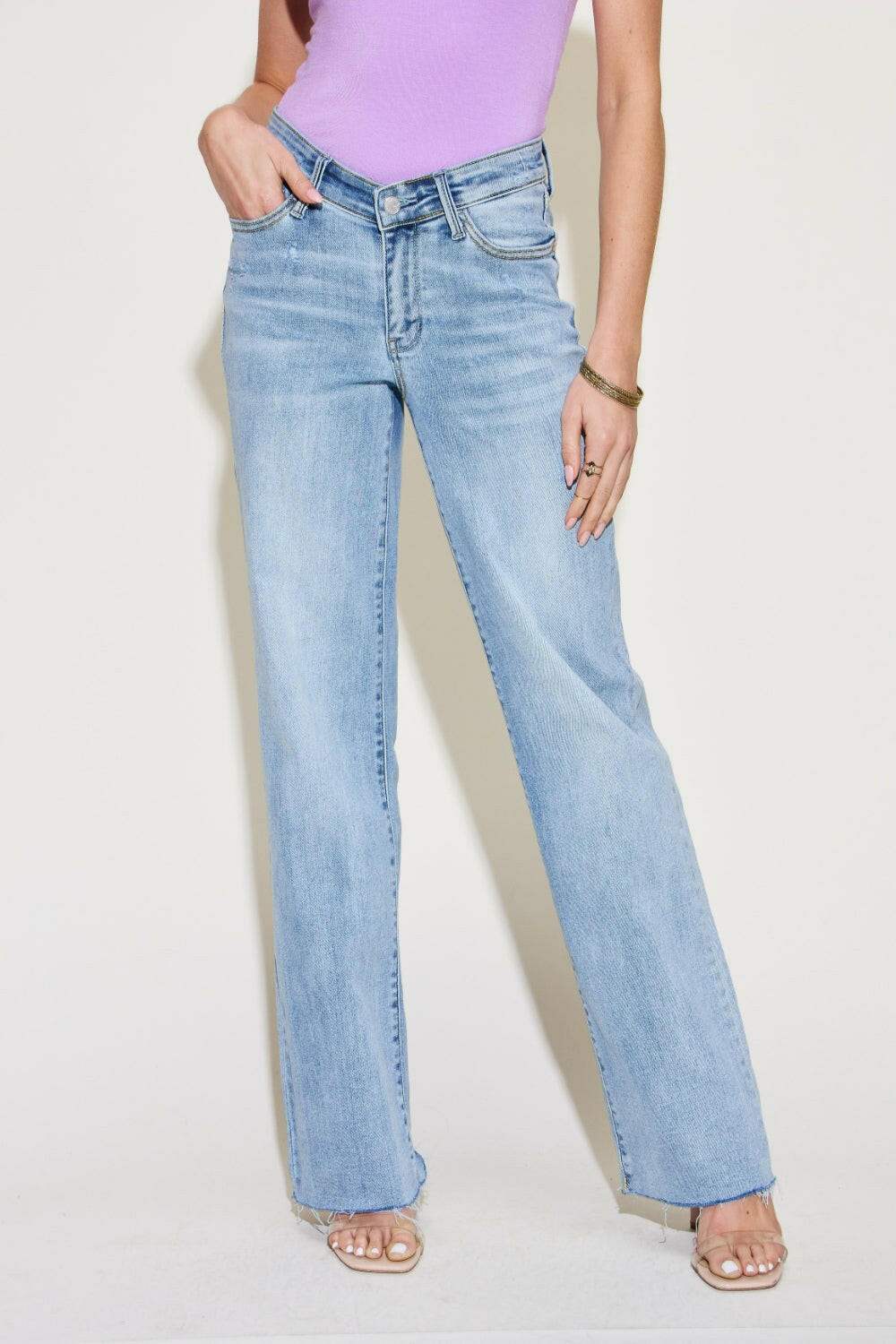 Judy Blue Full Size V Front Waistband Straight Jeans | Sleekdenim.com