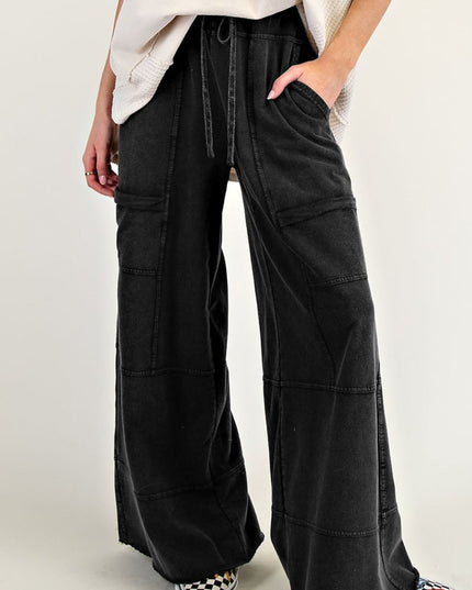 Black Mineral Wash Exposed Seam Wide Leg Cargo Pants - Sleekdenim.com