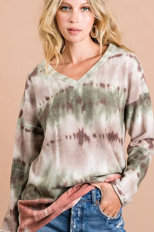 BiBi Brushed Tie Dye Looking Print V Neck Top - Sleekdenim.com