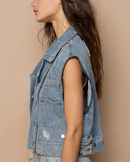 POL Cropped Denim Jacket with Functional Zipper Detail - Sleekdenim.com