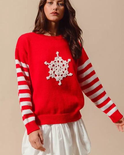 SO ME Christmas Snowflake Crochet Embellished Sweater - Sleekdenim.com