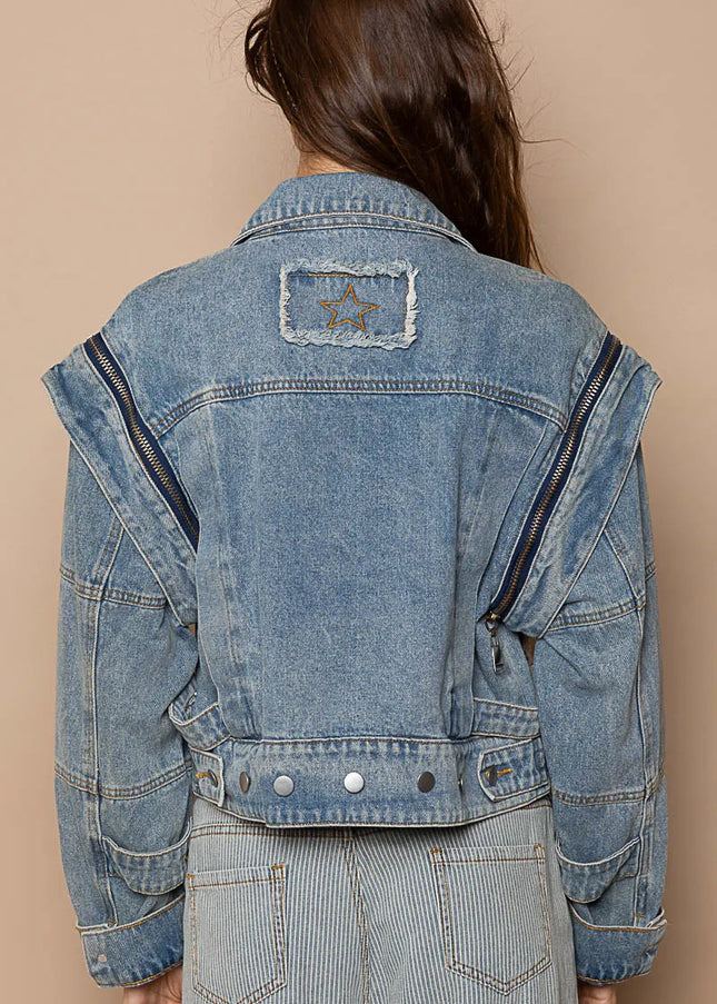 POL Cropped Denim Jacket with Functional Zipper Detail - Sleekdenim.com