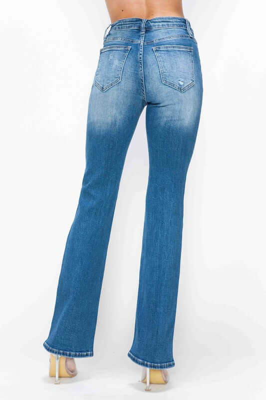 Bytos Full Size Distressed High Rise Jeans with Pockets.