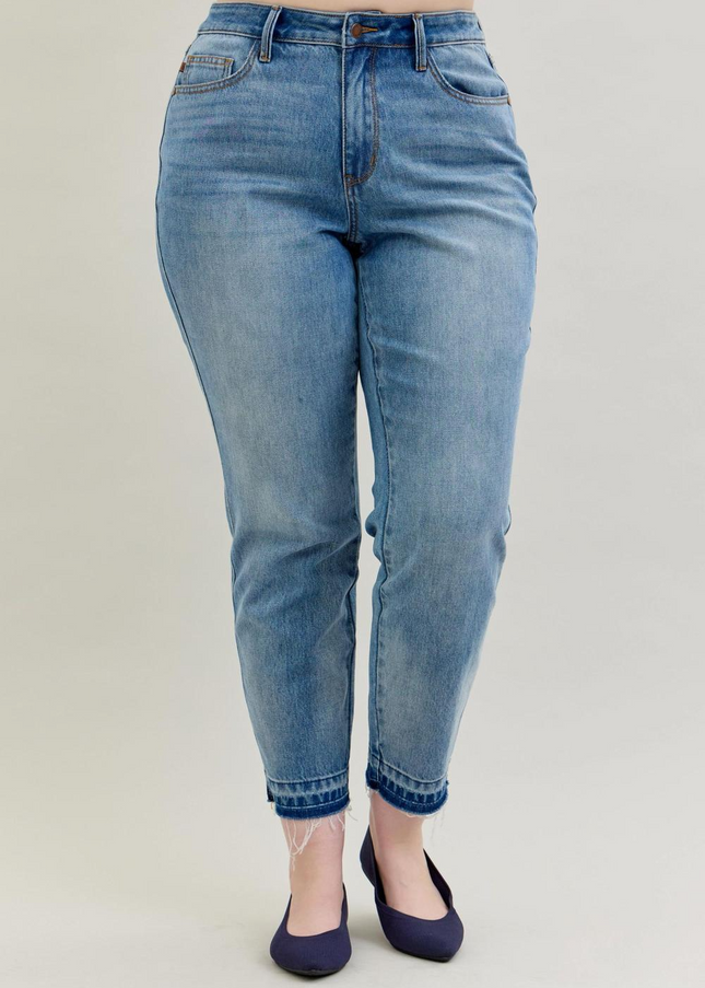 Judy Blue Mid Rise Rigid Magic Release Hem Boyfriend Denim Jeans 88818