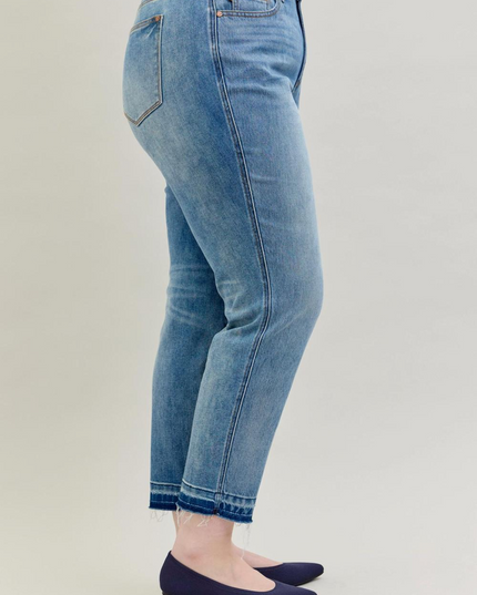 Judy Blue Mid Rise Rigid Magic Release Hem Boyfriend Denim Jeans 88818