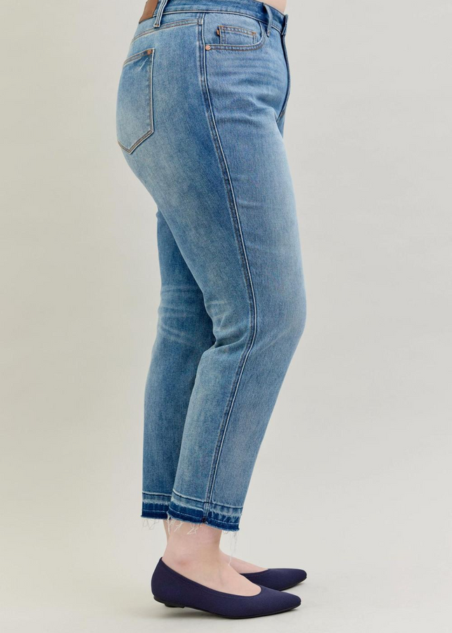 Judy Blue Mid Rise Rigid Magic Release Hem Boyfriend Denim Jeans 88818