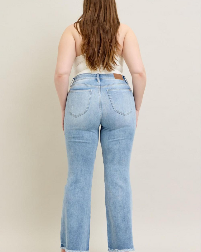 Judy Blue High Waist w/ Shield Pockets Flare Denim Jeans 82650 - Sleekdenim.com
