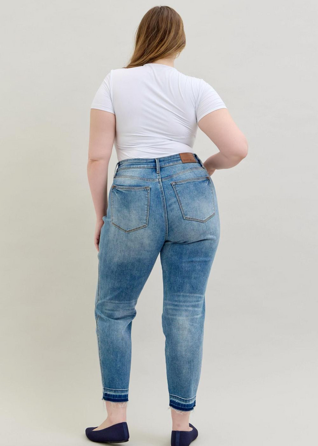 Judy Blue Mid Rise Rigid Magic Release Hem Boyfriend Denim Jeans 88818