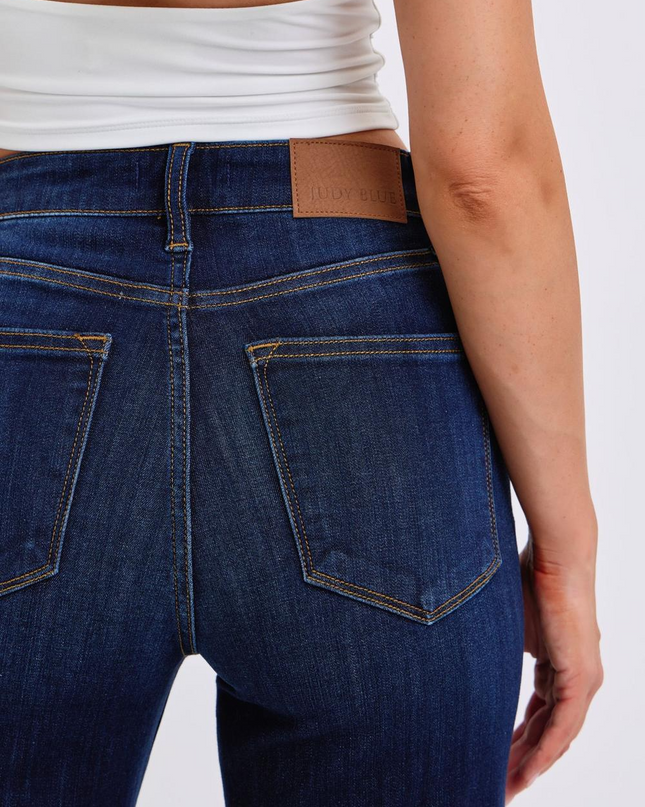 Judy Blue High Waist Straight Denim Jeans 82627 - Sleekdenim.com