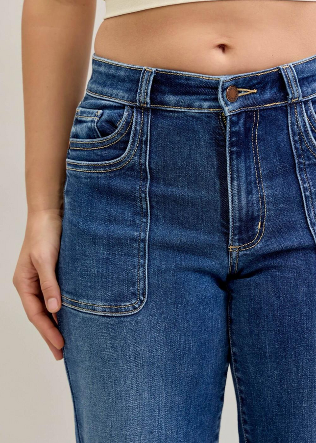 Judy Blue Mid Rise 90's Front Patch Double Pocket Straight Denim Jeans 82680 - Sleekdenim.com