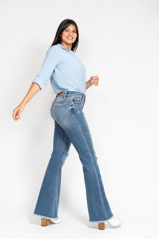 Judy Blue Mid Rise Button Fly Destroyed Fray Hem Flare Denim Jeans 82638 - Sleekdenim.com