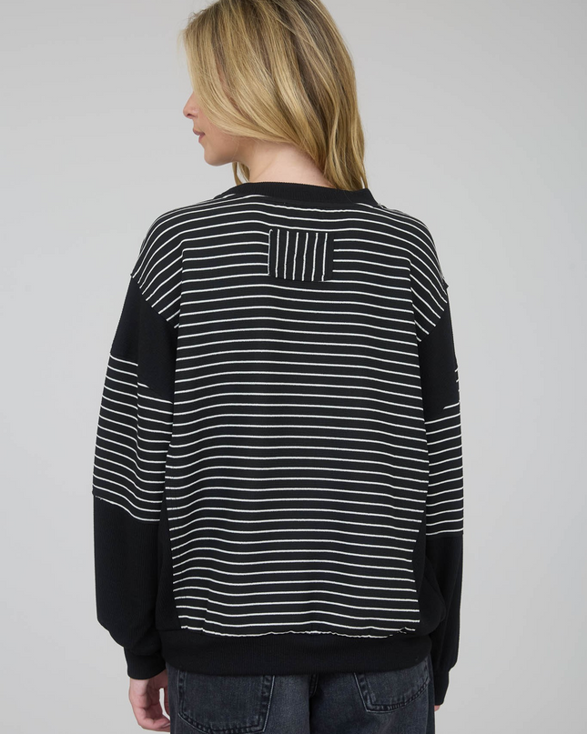 Blu Pepper Contrast Stripe Raw Edge Long Sleeve Knit Top - Sleekdenim.com