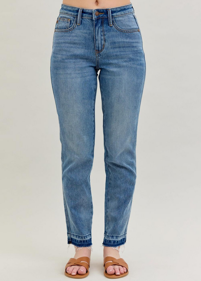 Judy Blue Mid Rise Rigid Magic Release Hem Boyfriend Denim Jeans 88818
