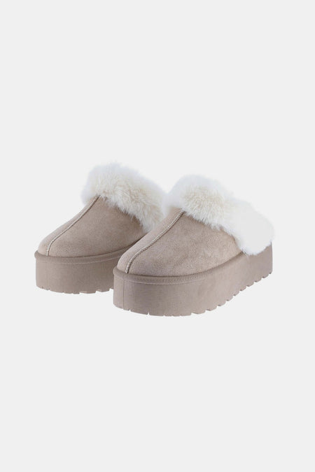 Weeboo Thick Bottom Fur Trim Snow Slippers | Sleekdenim.com