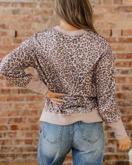 Leopard Patchwork Crew Neck Sweatshirt - Sleekdenim.com