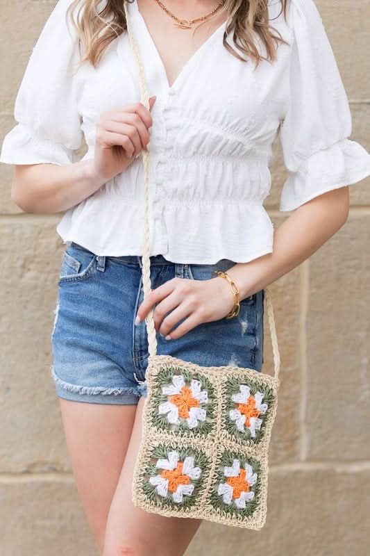 Eliza Crochet Straw Crossbody - Sleekdenim.com