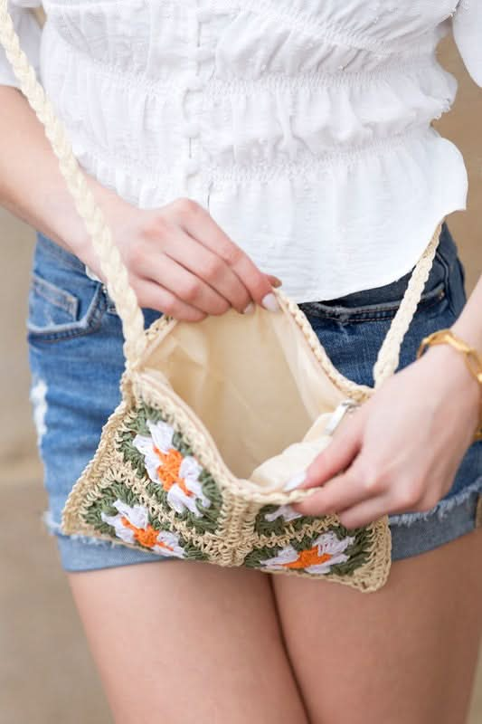 Eliza Crochet Straw Crossbody - Sleekdenim.com