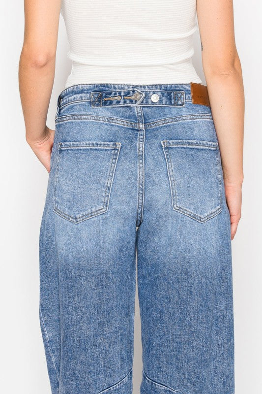 AT2083BRM Adjustable Strap Waistband Barrel Jeans - Sleekdenim.com