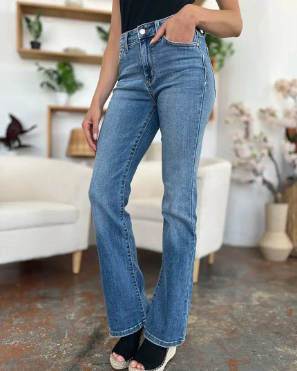 Judy Blue Full Size Mid-Rise Waist Straight Jeans - Sleekdenim.com