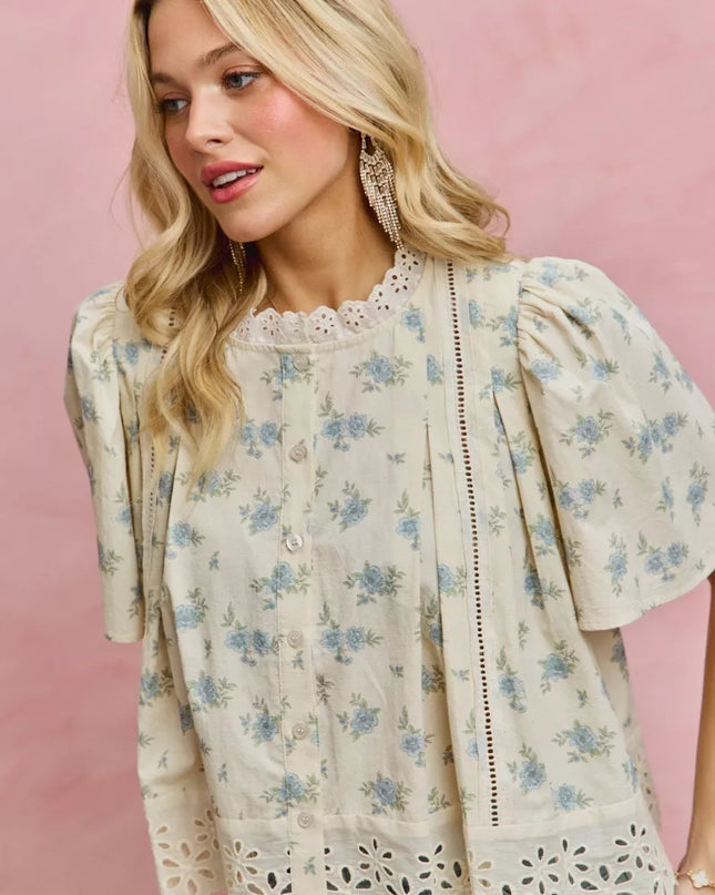 SO ME Floral Print Lace Trim Flutter Sleeves Blouse - Sleekdenim.com