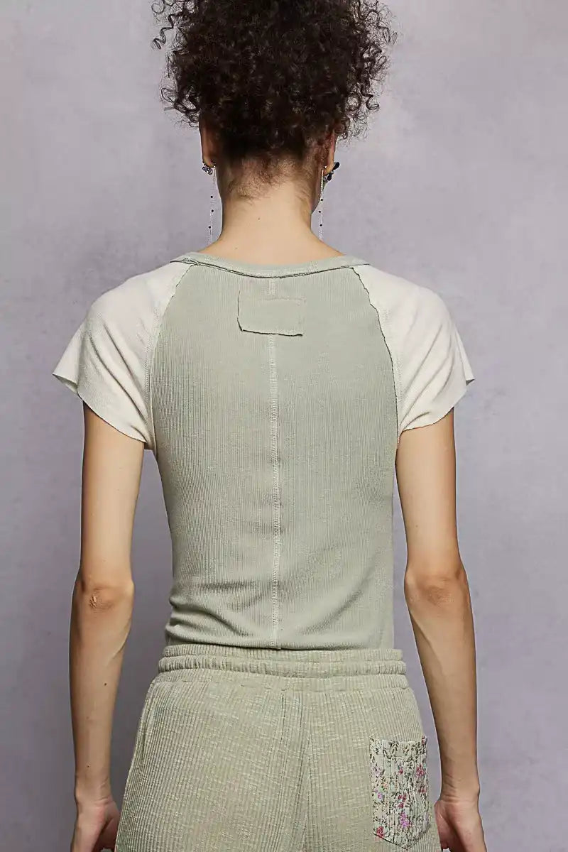 POL Round Neck Outseam Detail T-Shirt with Contrast Color Sleeves - Sleekdenim.com