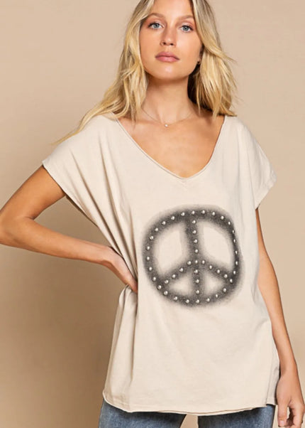 POL Peace Sign Studded V-Neck T-Shirt - Sleekdenim.com