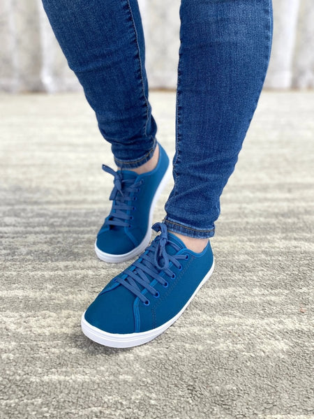 Free Spirit Sneakers in Blue - Sleekdenim.com