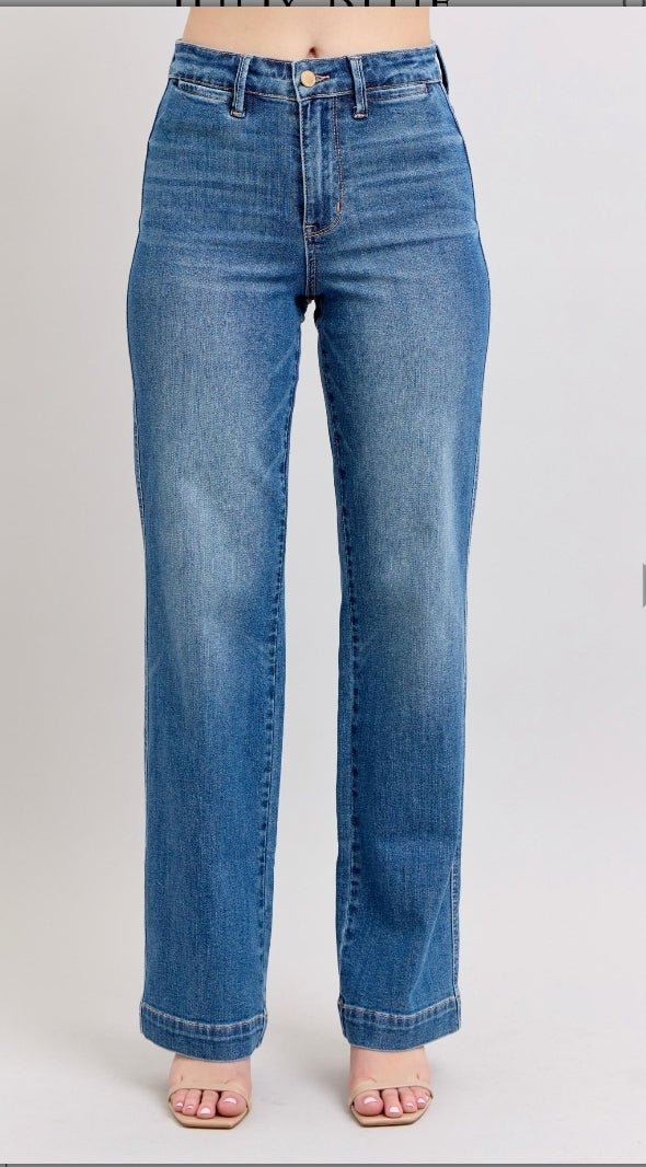 Fresh Bloom Judy Blue High Rise Contrast Thread Straight Leg Jeans casual comfy - Sleekdenim.com