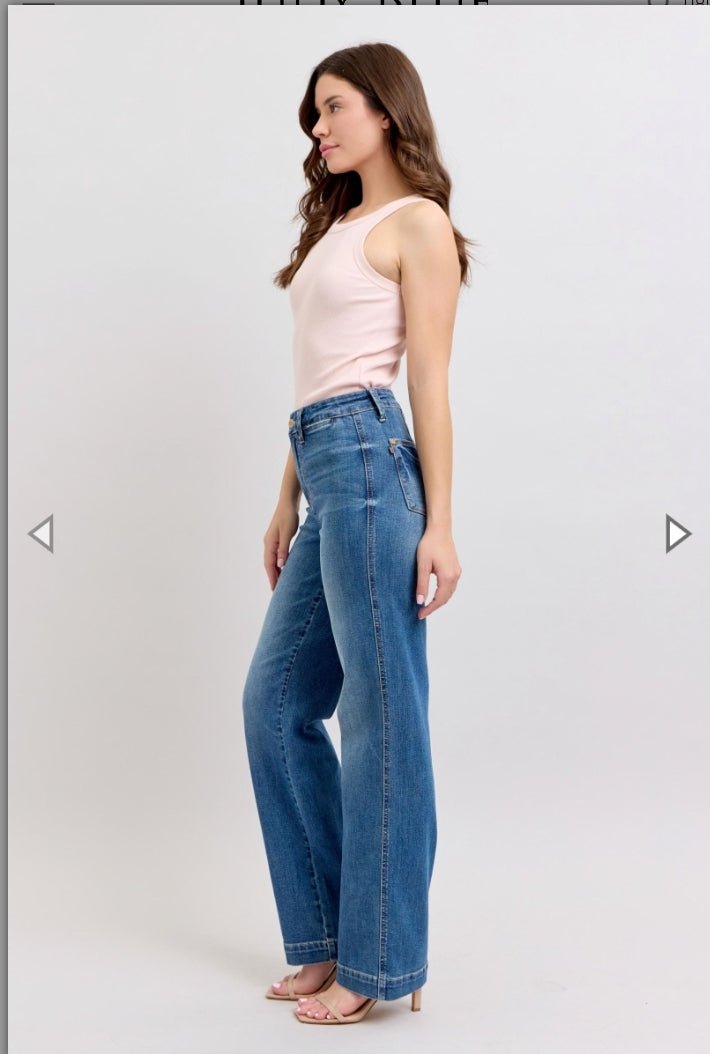 Fresh Bloom Judy Blue High Rise Contrast Thread Straight Leg Jeans casual comfy - Sleekdenim.com