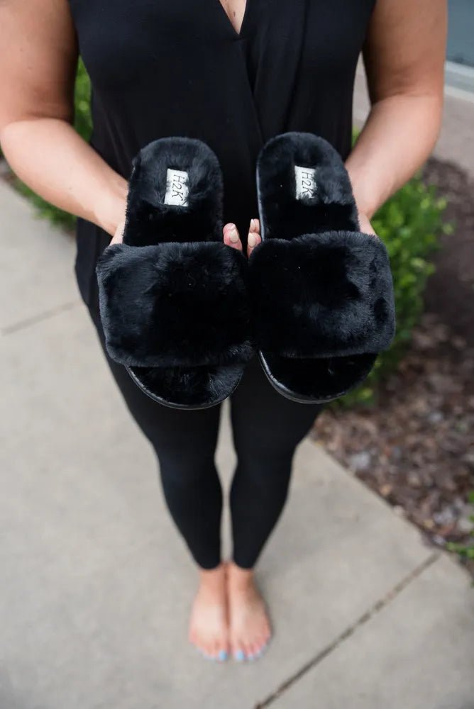 Fuzzy Slipper Sandals - Sleekdenim.com