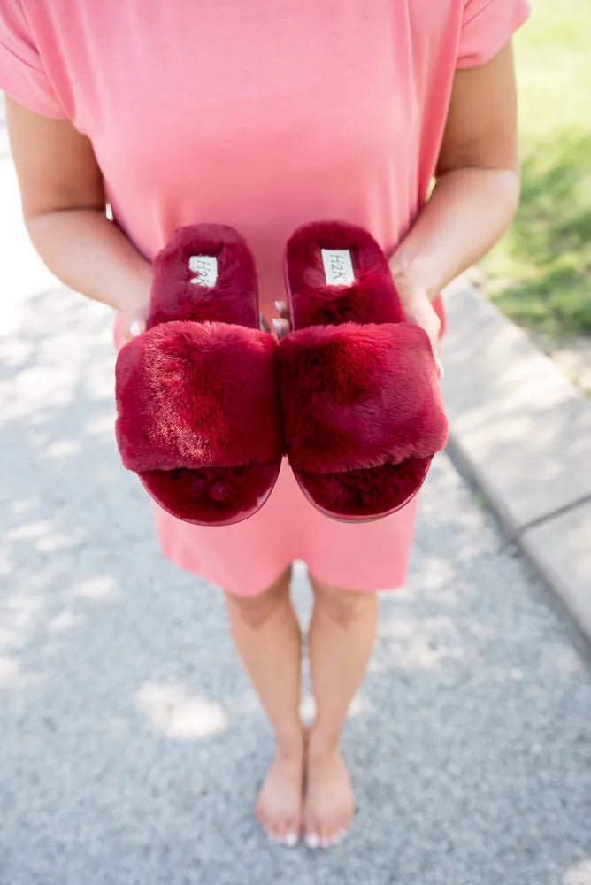 Fuzzy Slipper Sandals - Sleekdenim.com