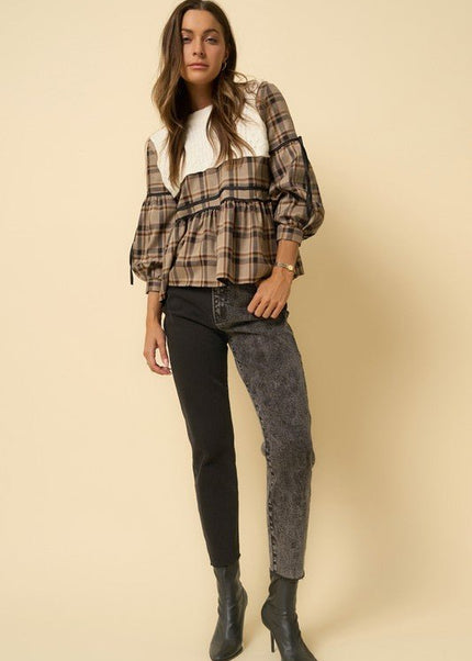 INSANE GENE HIGH RISE CONTRAST WASH TAPERED HEM MOM JEANS  - Sleekdenim.com