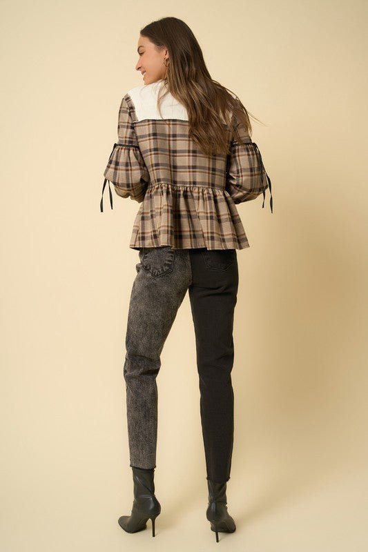 INSANE GENE HIGH RISE CONTRAST WASH TAPERED HEM MOM JEANS  - Sleekdenim.com