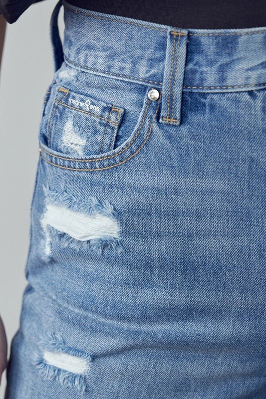 INSANE GENE TAPERED HEM CROPPED HIGH RISE GIRLFRIEND JEANS - Sleekdenim.com