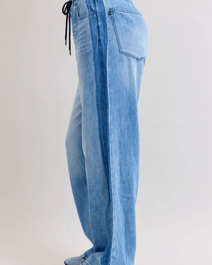 Judy Blue High - Waist Feather - Weight Wilhemina Elastic Waist Band Jeans 881005 - Sleekdenim.com