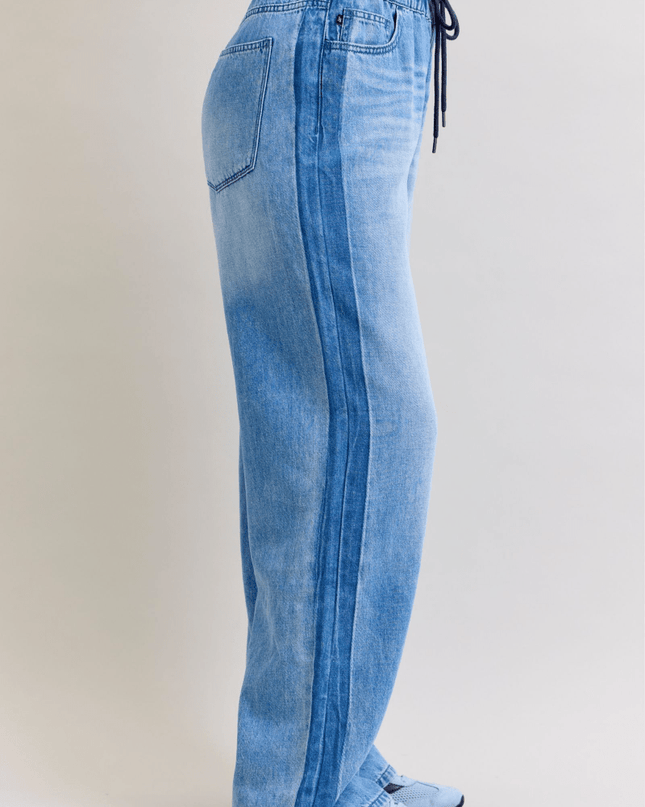 Judy Blue High - Waist Feather - Weight Wilhemina Elastic Waist Band Jeans 881005 - Sleekdenim.com