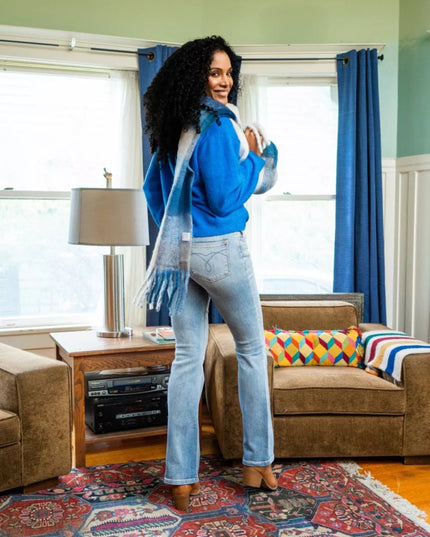 Judy Blue Mid Rise Thermal Bootcut Jeans - Sleekdenim.com