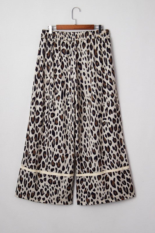 JUNIPER BLVD Plus Size Leopard Reverse Seam Patch Pocket Pants - Sleekdenim.com