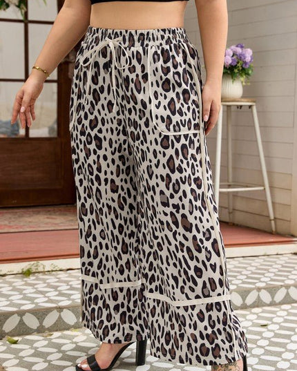 JUNIPER BLVD Plus Size Leopard Reverse Seam Patch Pocket Pants - Sleekdenim.com